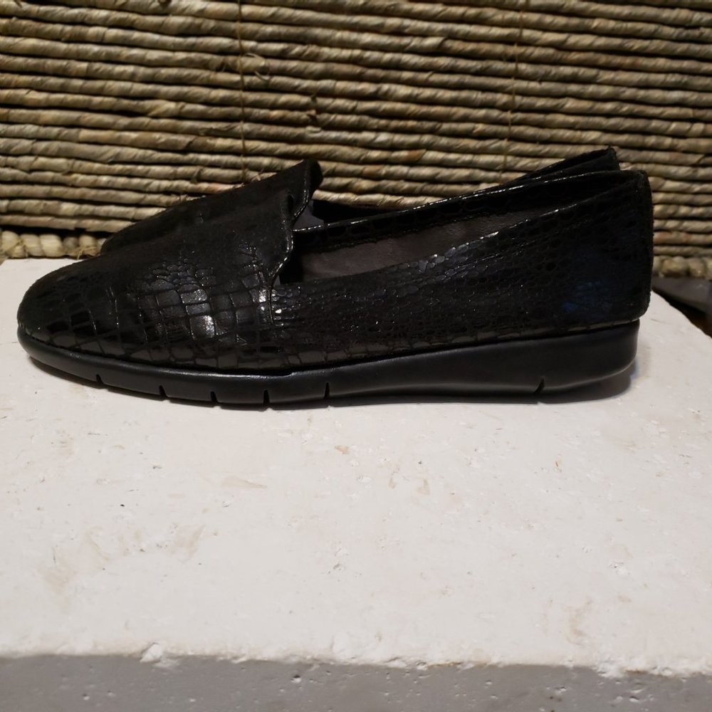 Aerosoles Army Soft Embossed Croc Design Size 9.5 - Picture 5 of 8